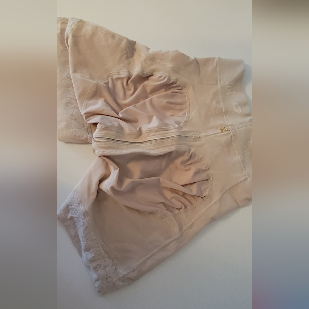 Sol Beauty hourglass short 2XL